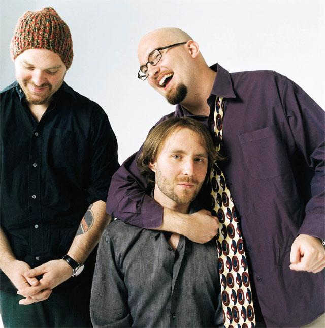 The Bad Plus – Die durchgeknallten New Yorker präsentieren sich. – 