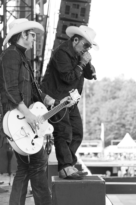 The BossHoss – Mit den Berlinern auf der Bühne. – Perfekte Sicht.