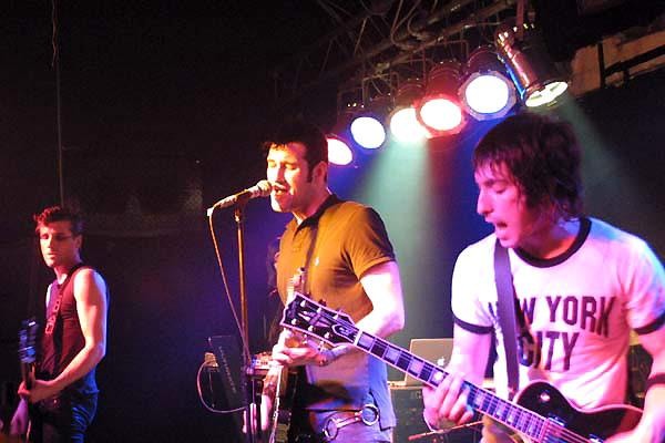 The Bravery – Der Deutschlandstart des New Yorker Retro-Acts. – 