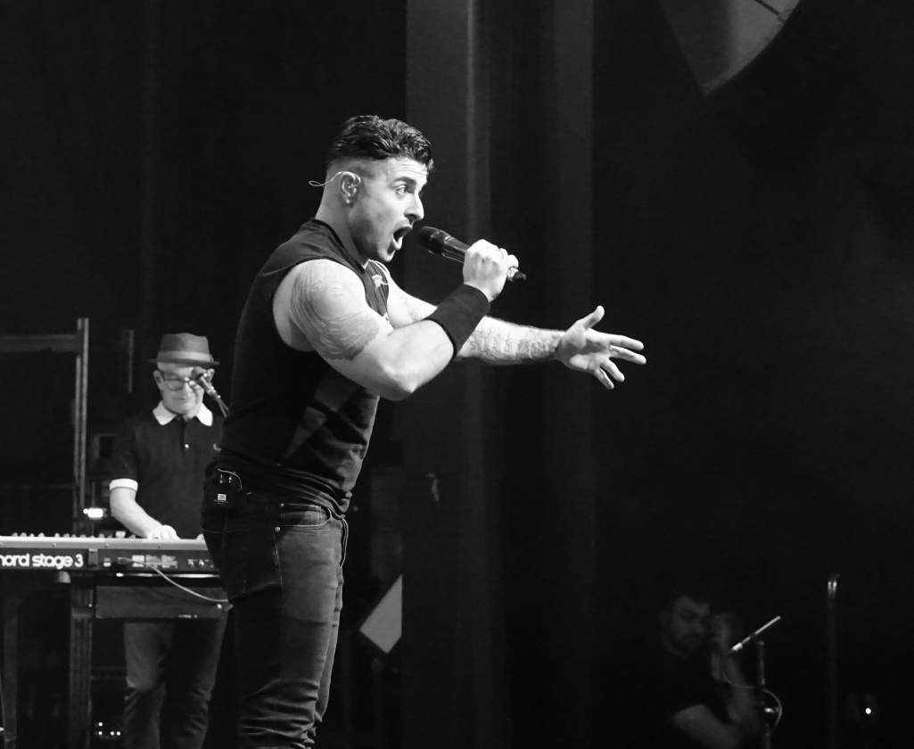 Ausverkauftes Haus und Ska satt: Joe Ibrahim und Band. – The Busters.