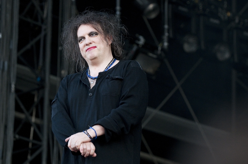 Überall Heimvorteil: Robert Smith und Band. – The Cure.