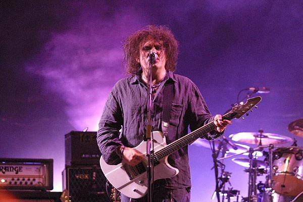 Neues Album, neue Festivaltour: The Cure begeistern in Neuhausen Ob Eck. – And try to look so good - follow me