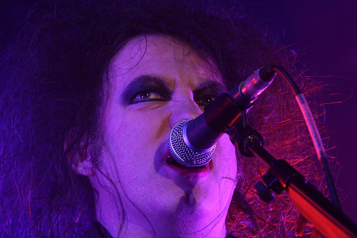 The Cure – Vergöttert wie eh und je: Robert Smith und Co. 2008 live in München. – 