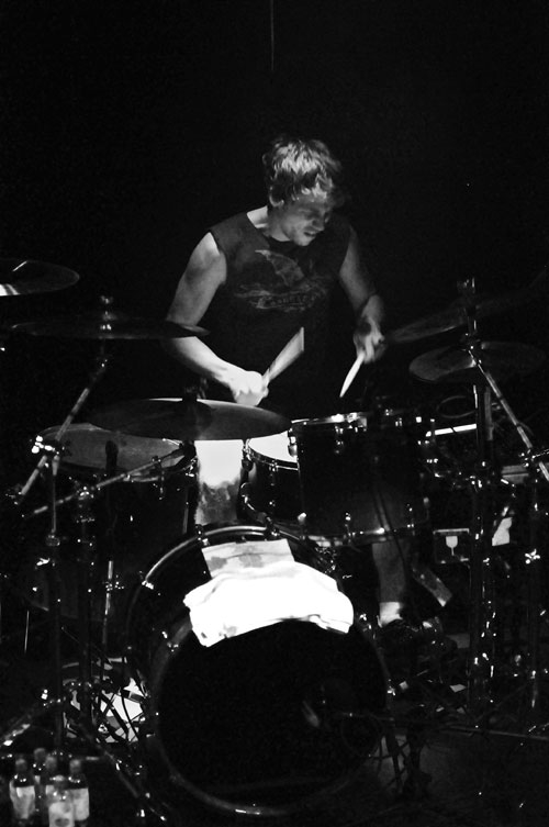 The Dillinger Escape Plan – Im Mascotte zeigten die Amis keine Gnade. – Ultrafix: Drummer Gil Sharone.