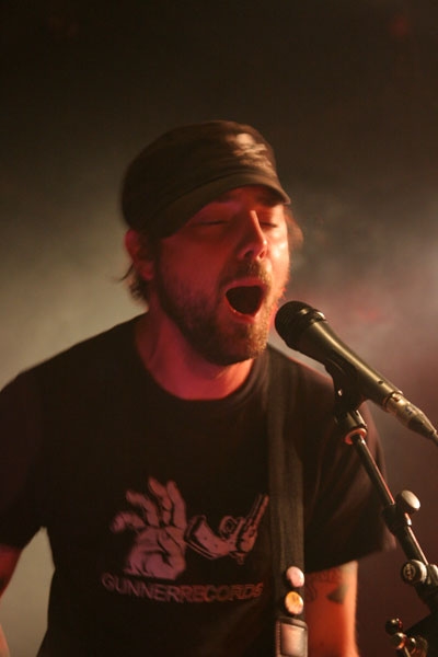 The Gaslight Anthems huldigen auch live gern Bruce Springsteen. – The Gaslight Anthems