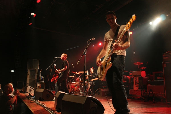 The Gaslight Anthems huldigen auch live gern Bruce Springsteen. – The Gaslight Anthems