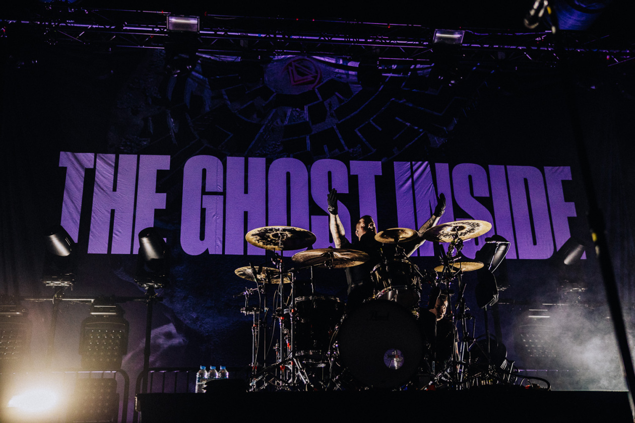 Mit dem sechsten Studioalbum "Searching For Solace" auf Tour: die Melodic-Hardcore-Mannen aus L.A. – The Ghost Inside.