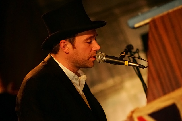 The Good, The Bad And The Queen – Ein außergewöhnliches Konzert in der lutherischen Kölner Kulturkirche. – 