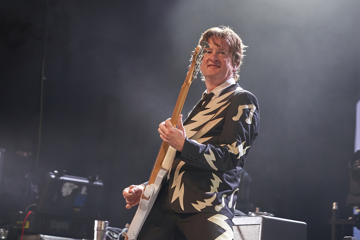 30 Jahre Bandgeschichte auf dem Buckel - und kein bisschen müde: mit dem aktuellen Album "The Death Of Randy Fitzsimmons" on tour. – The Hives.