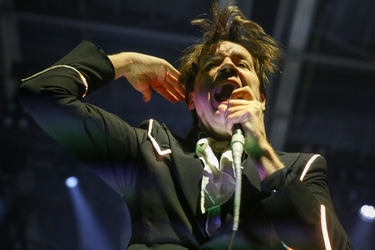 The Hives – The Hives.