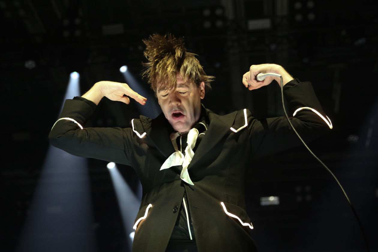The Hives – The Hives.