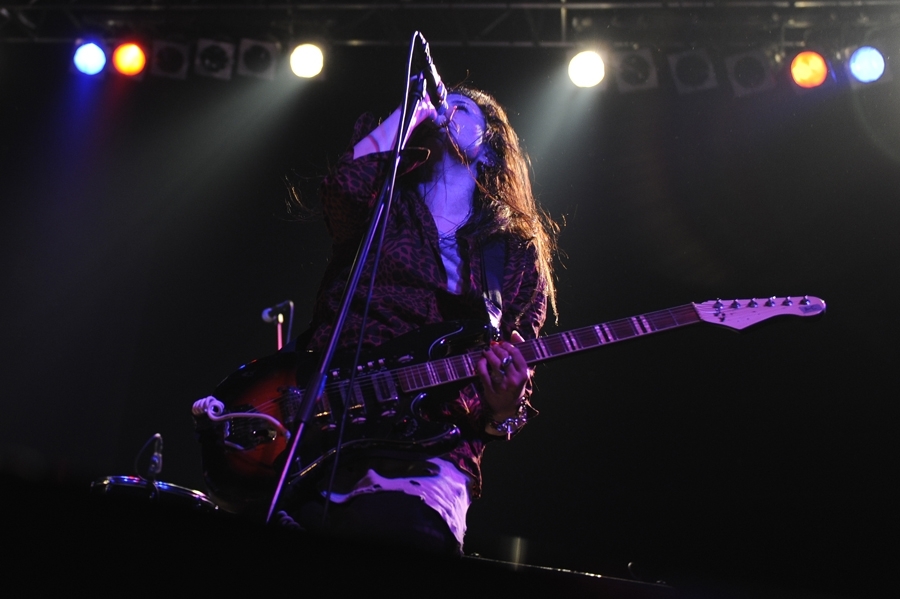 The Kills – Das britische Duo sorgt für Exstase in Berlin. – Allisson rockt.