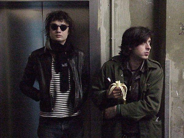 The Libertines – Müde Jungs vor dem Konzert. – 