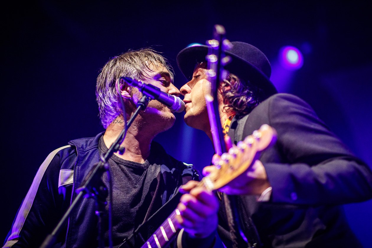 Pete Doherty, Carl Barât, John Hassall und Gary Powell live. – The Libertines.