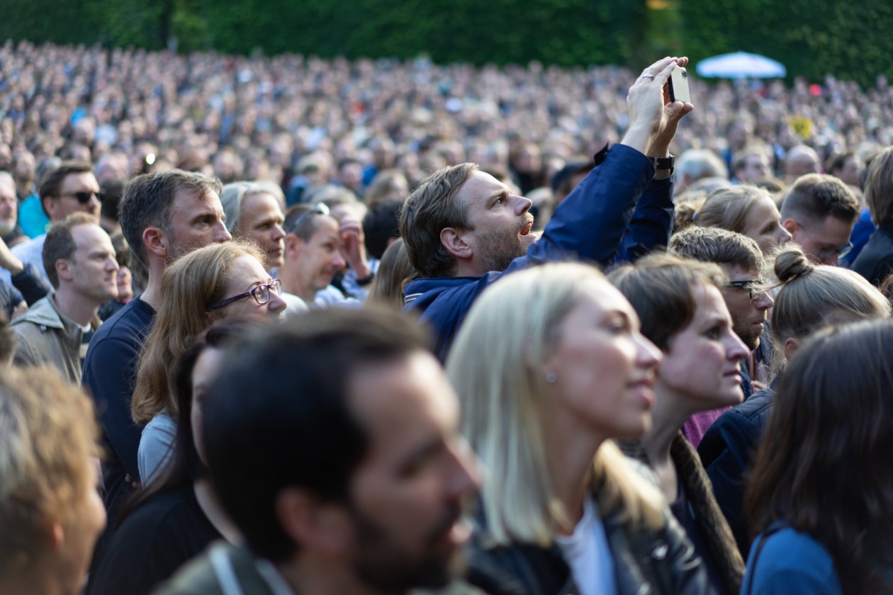 Wenn Matt Berninger und Bandkollegen die Bühne betreten, sind die Indie-Fanreihen fest geschlossen. – The National.