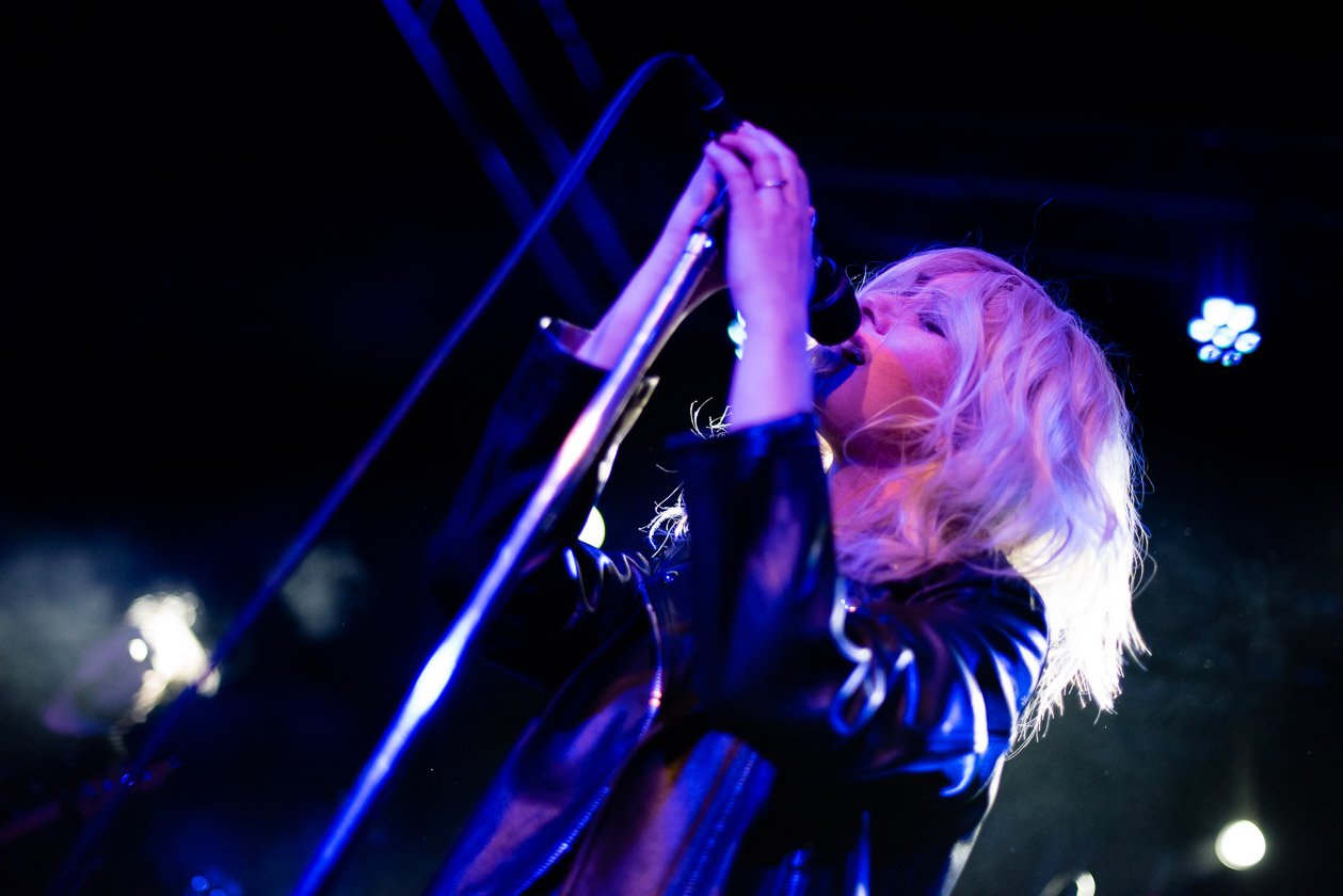 The Pretty Reckless – Taylor Momsen und ihre Mannschaft beim Abstecher am Zürichsee. – Taylor Momsen.