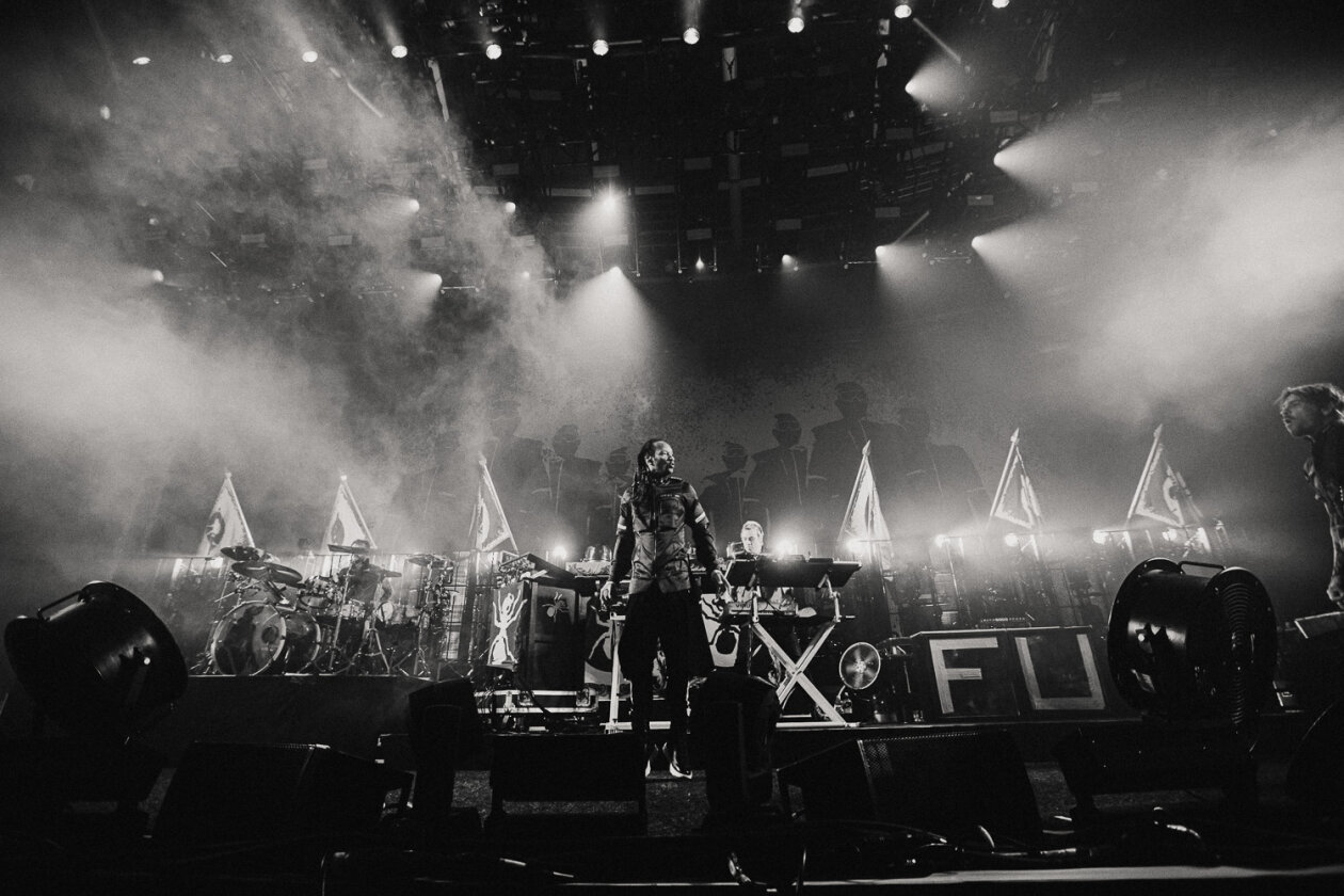 Bass-Attacke aus Großbritannien: Liam Howlett, Maxim und Band live. – The Prodigy.