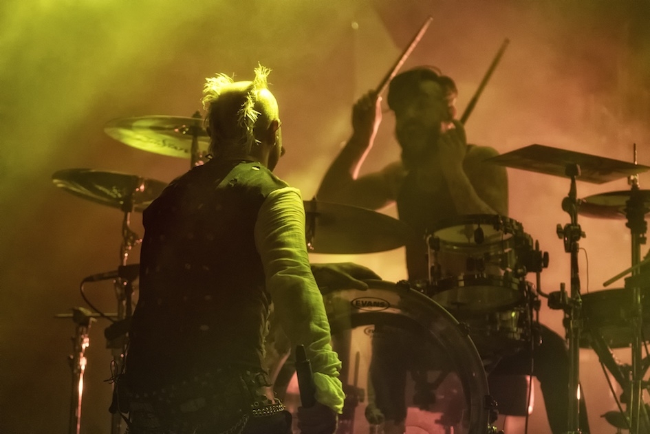 The Prodigy – Hart am Gas - wie immer: Liam Howlett und Co. – Gib ihm!