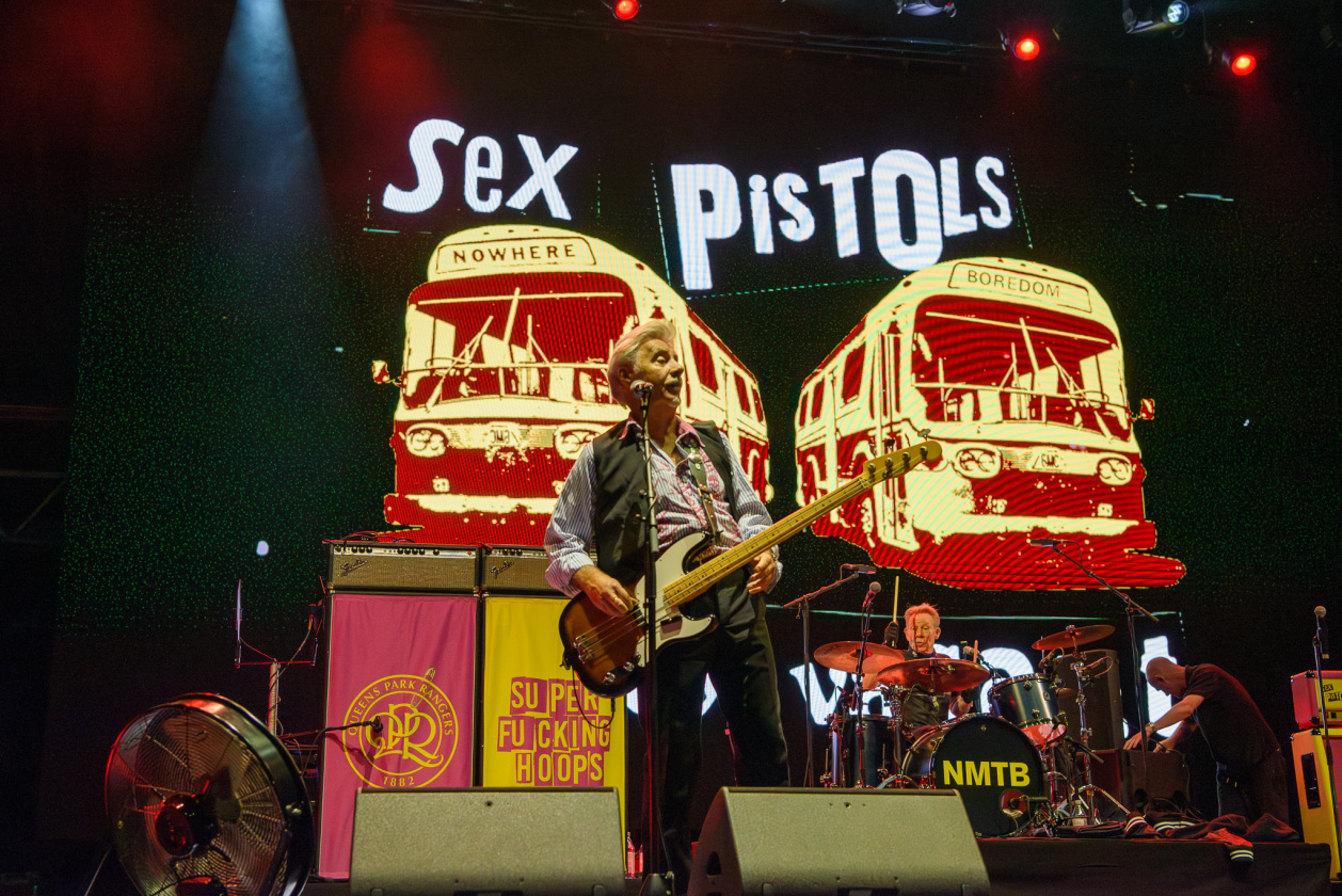 The Sex Pistols – Pistols.