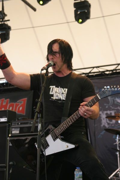 The Sorrow – Die Österreicher machten als einzige Metalcore Band eine gute Figur. – 