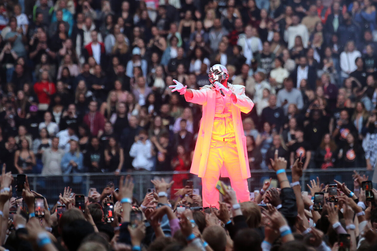 The Weeknd – The Weeknd.