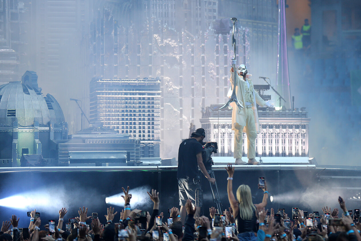 The Weeknd – The Weeknd.