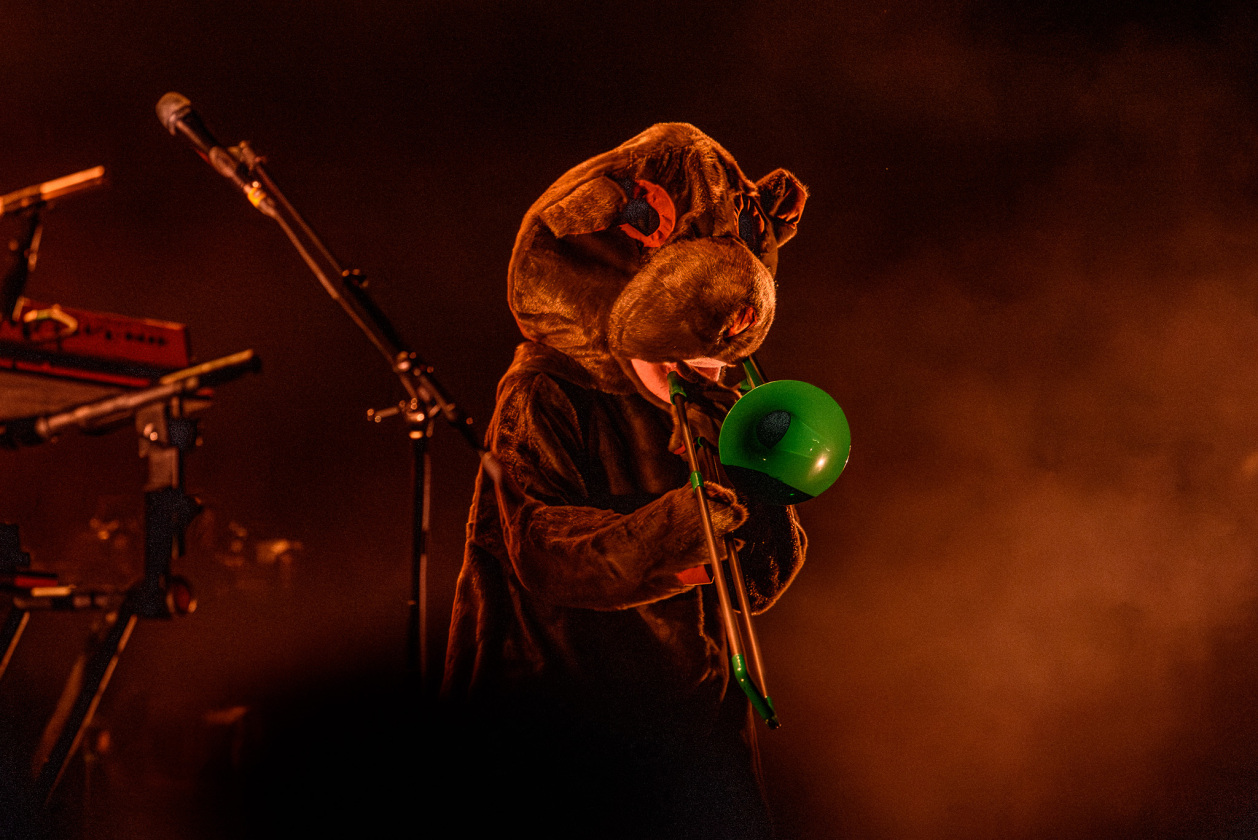 Die Indie-Pioniere mit ihrer aktuellen Platte "Oh! The Ocean" on tour. – The Wombats.