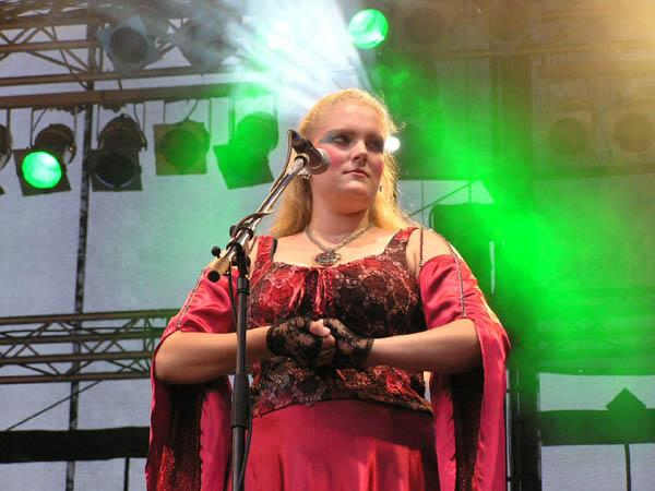 Therion mussten sich einige Kritik über den Sänger gefallen lassen. – 