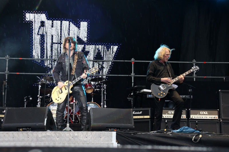 Mit Ricky Warwick am Mikro rocken die alten Säcke gut ab – Thin Lizzy