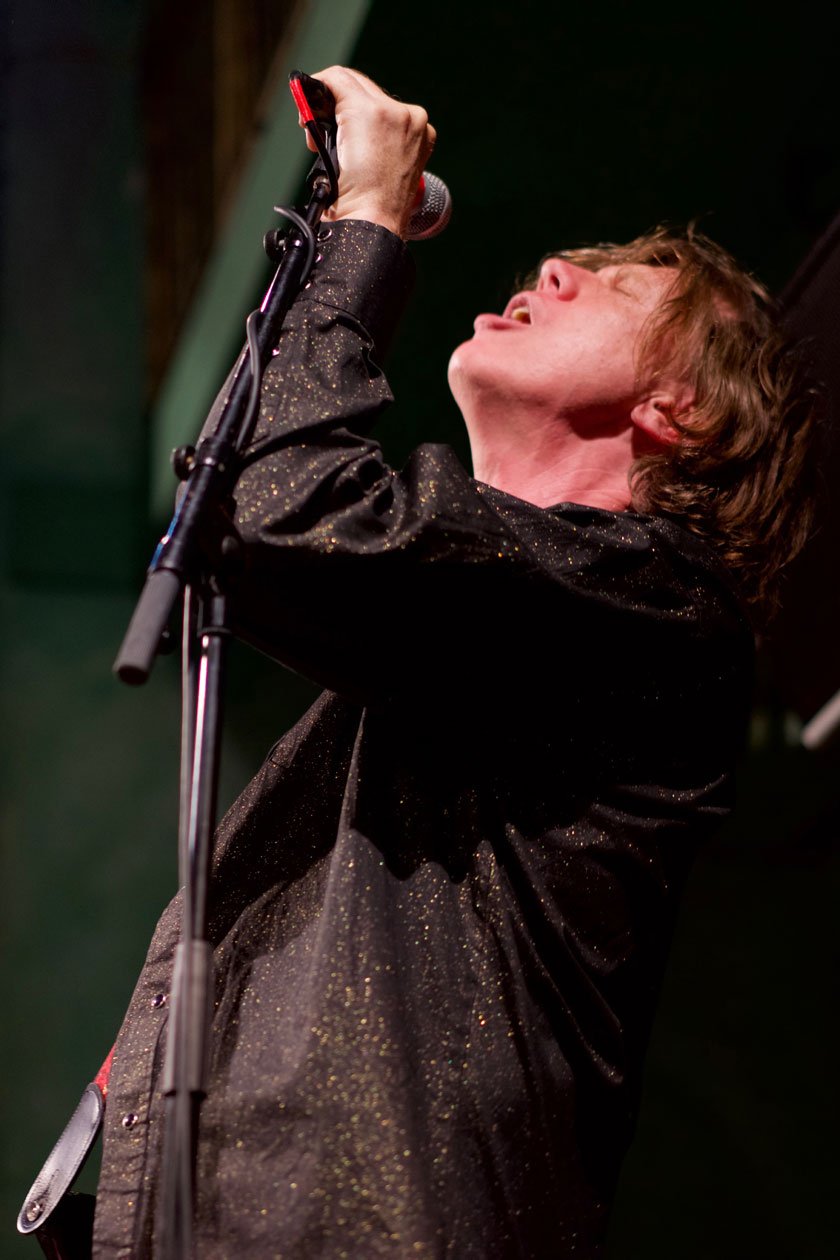 Der Ex-Sonic Youth mit Band auf Solotour. – Thurston Moore.