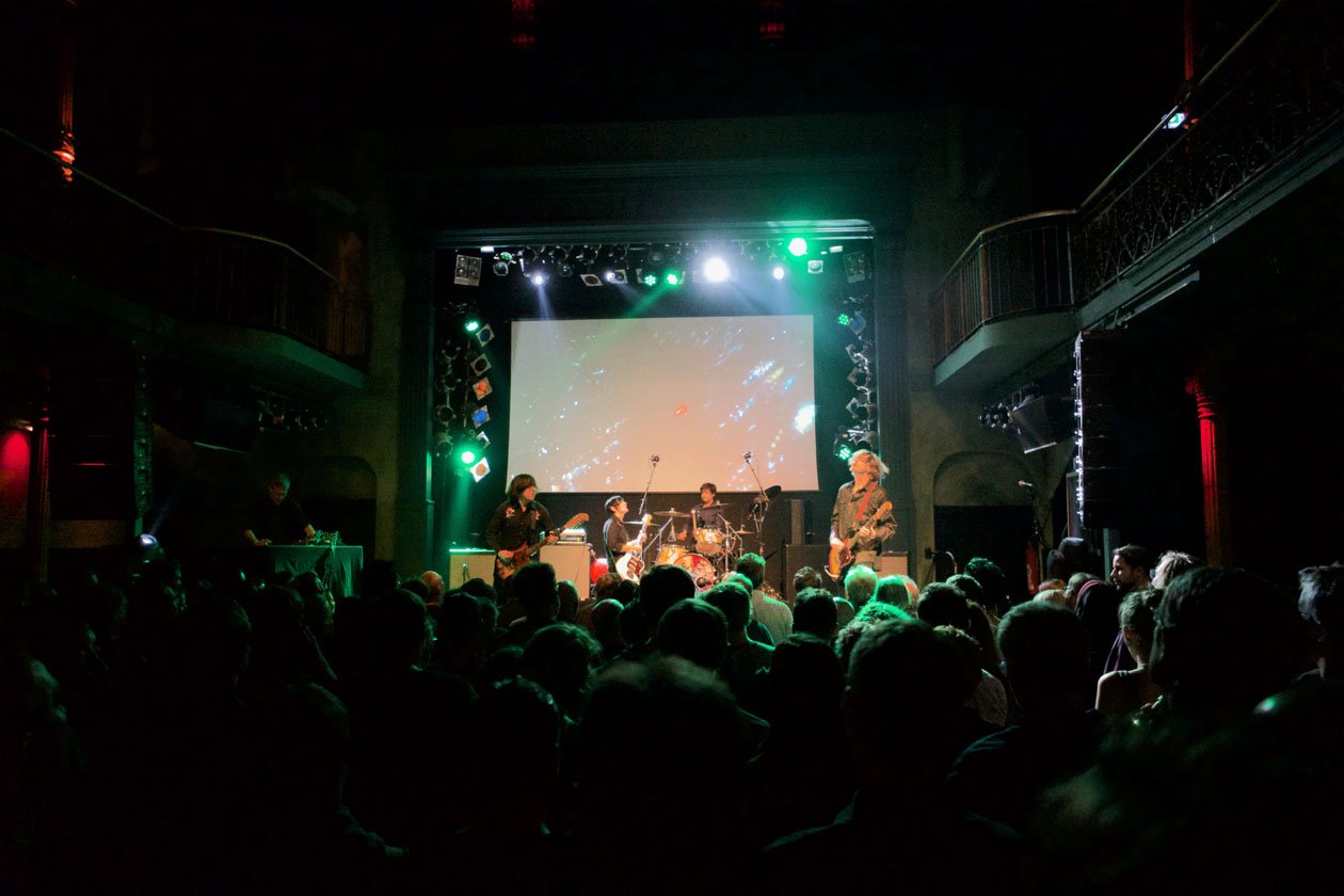 Der Ex-Sonic Youth mit Band auf Solotour. – Thurston Moore Band.