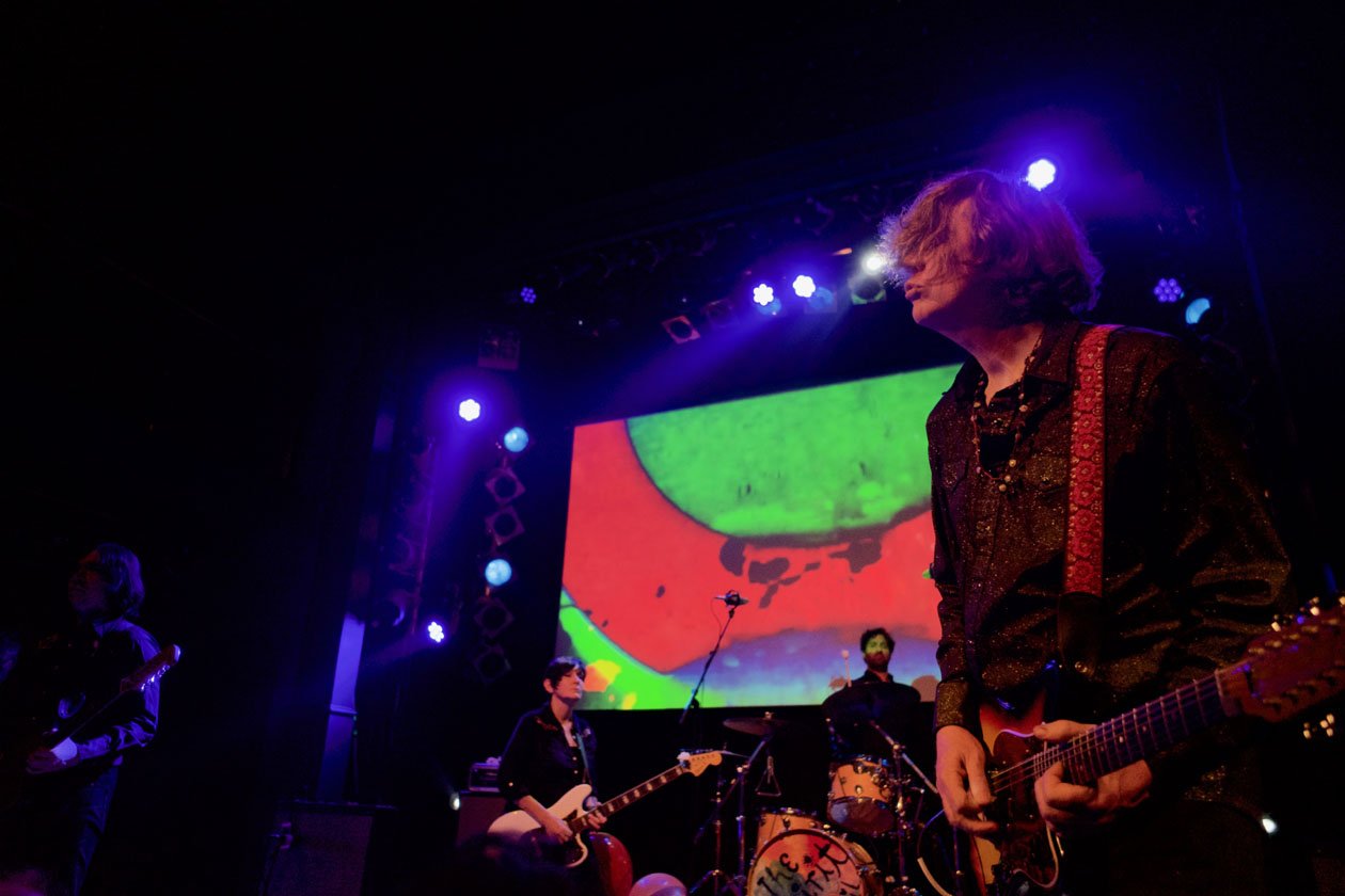 Der Ex-Sonic Youth mit Band auf Solotour. – Thurston Moore Band.