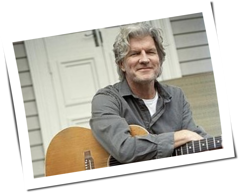 Tim Finn