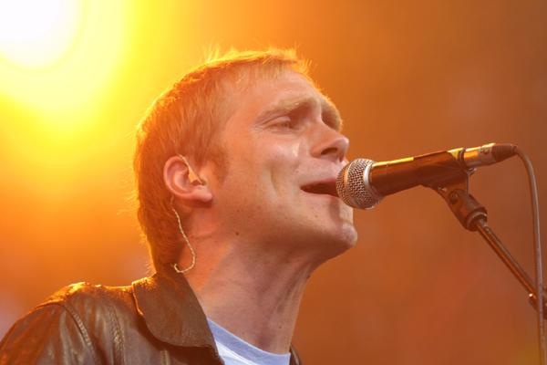 Tomte – Thees und Kollegen beim Monsters Of Spex 2005. – 