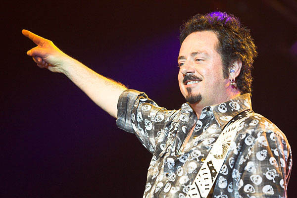 Mit dem zwölften Album auf Tour: Toto zu Gast in der Philipshalle. – 