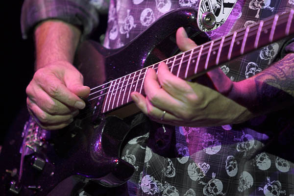 Mit dem zwölften Album auf Tour: Toto zu Gast in der Philipshalle. – 