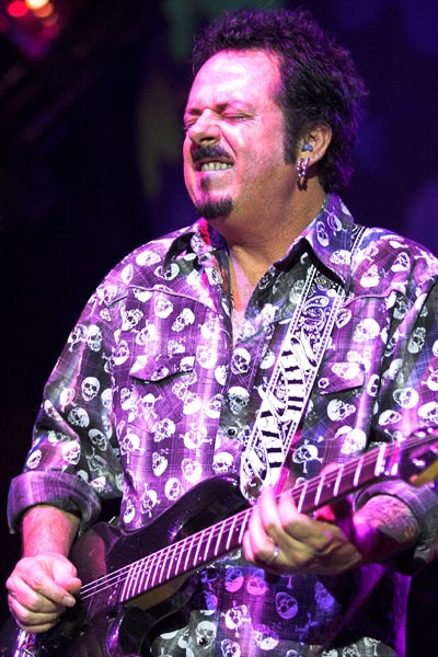 Mit dem zwölften Album auf Tour: Toto zu Gast in der Philipshalle. – 