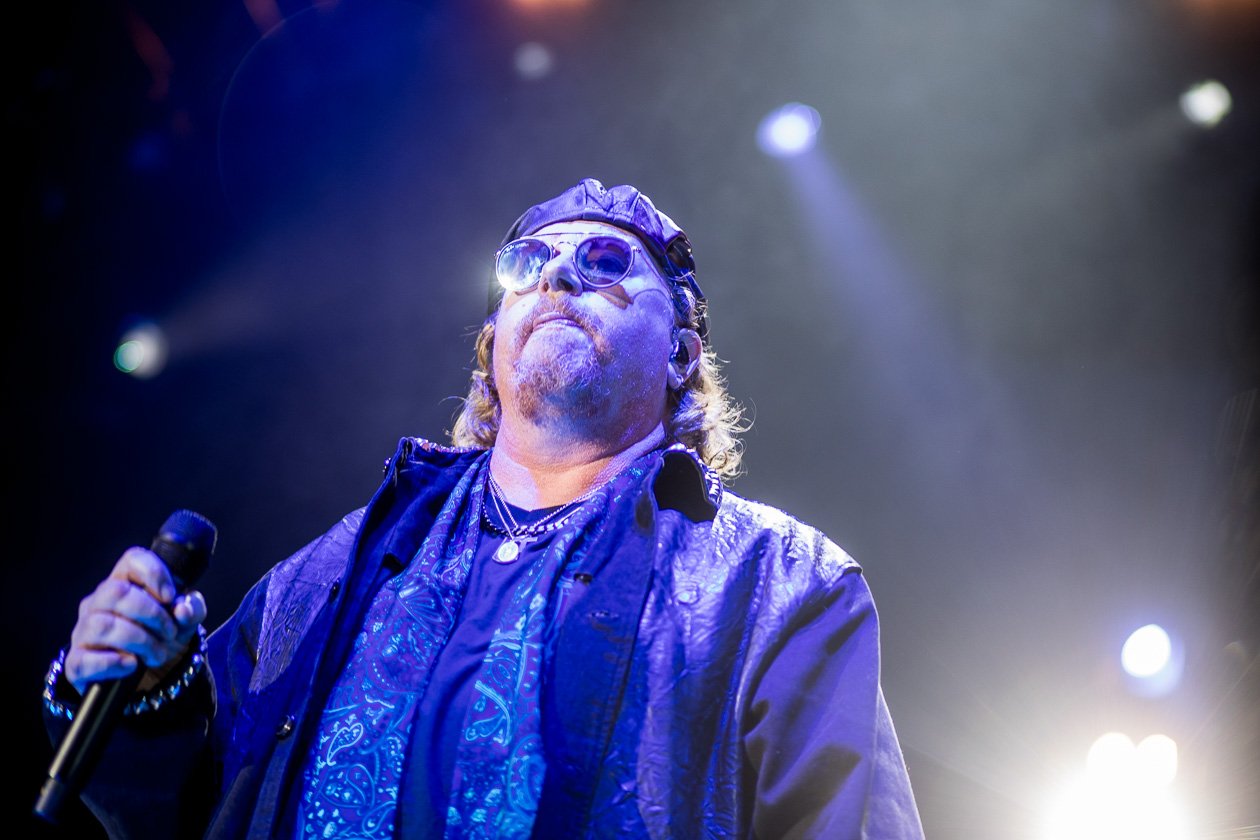Toto – Joseph Williams.