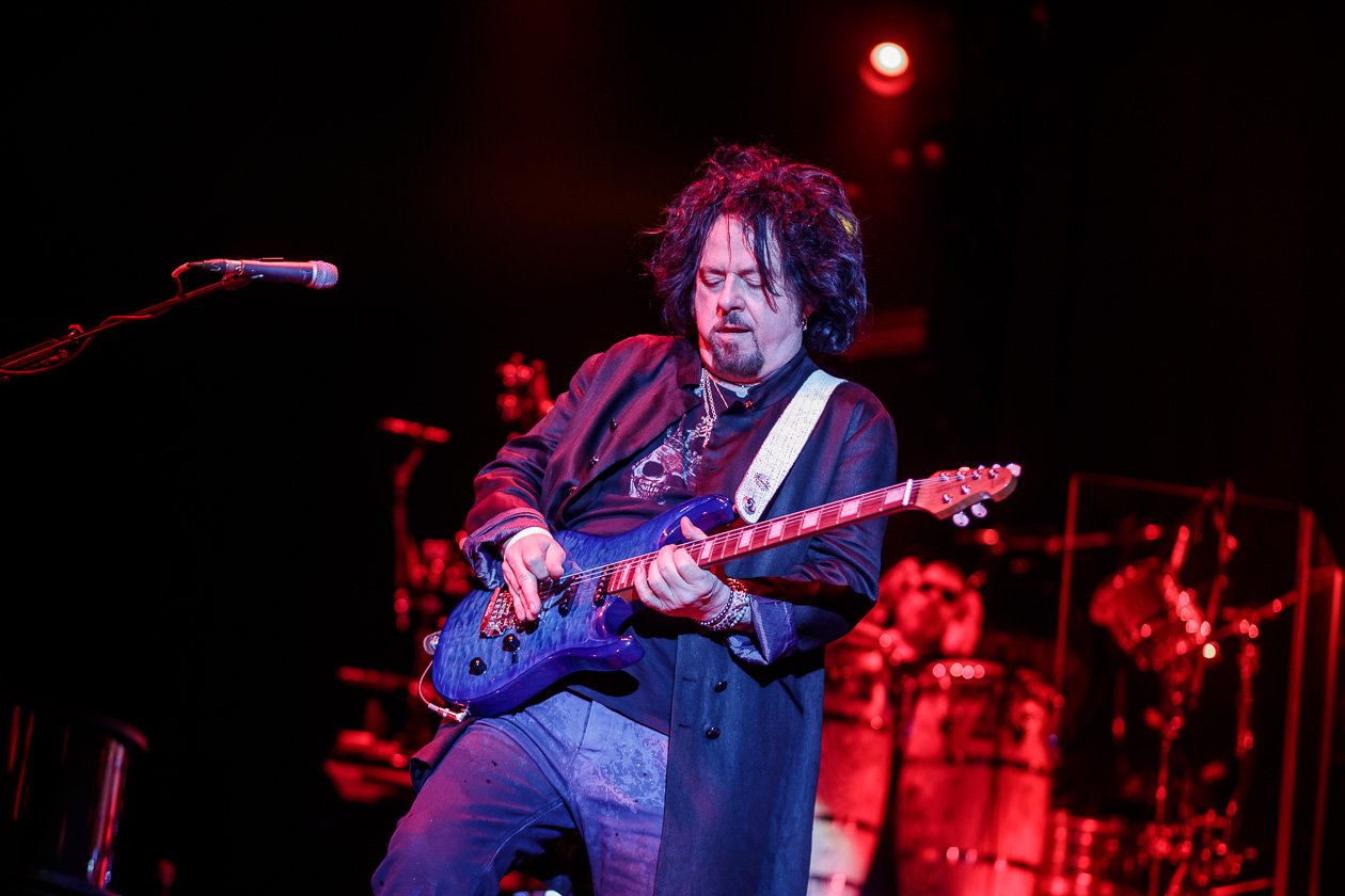 Toto – Steve Lukather.