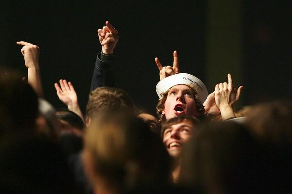 Turbonegro – Norwegens Party Animals brennen in Köln mal wieder die Hütte ab. – 