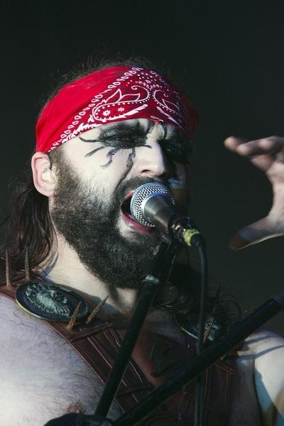 Turbonegro – Norwegens Party Animals brennen in Köln mal wieder die Hütte ab. – 