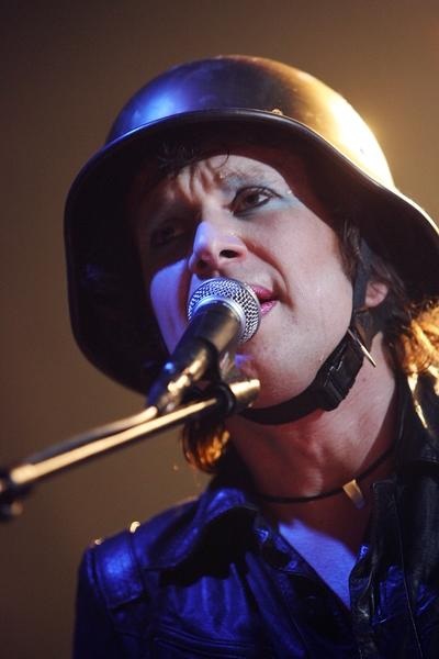 Turbonegro – Norwegens Party Animals brennen in Köln mal wieder die Hütte ab. – 