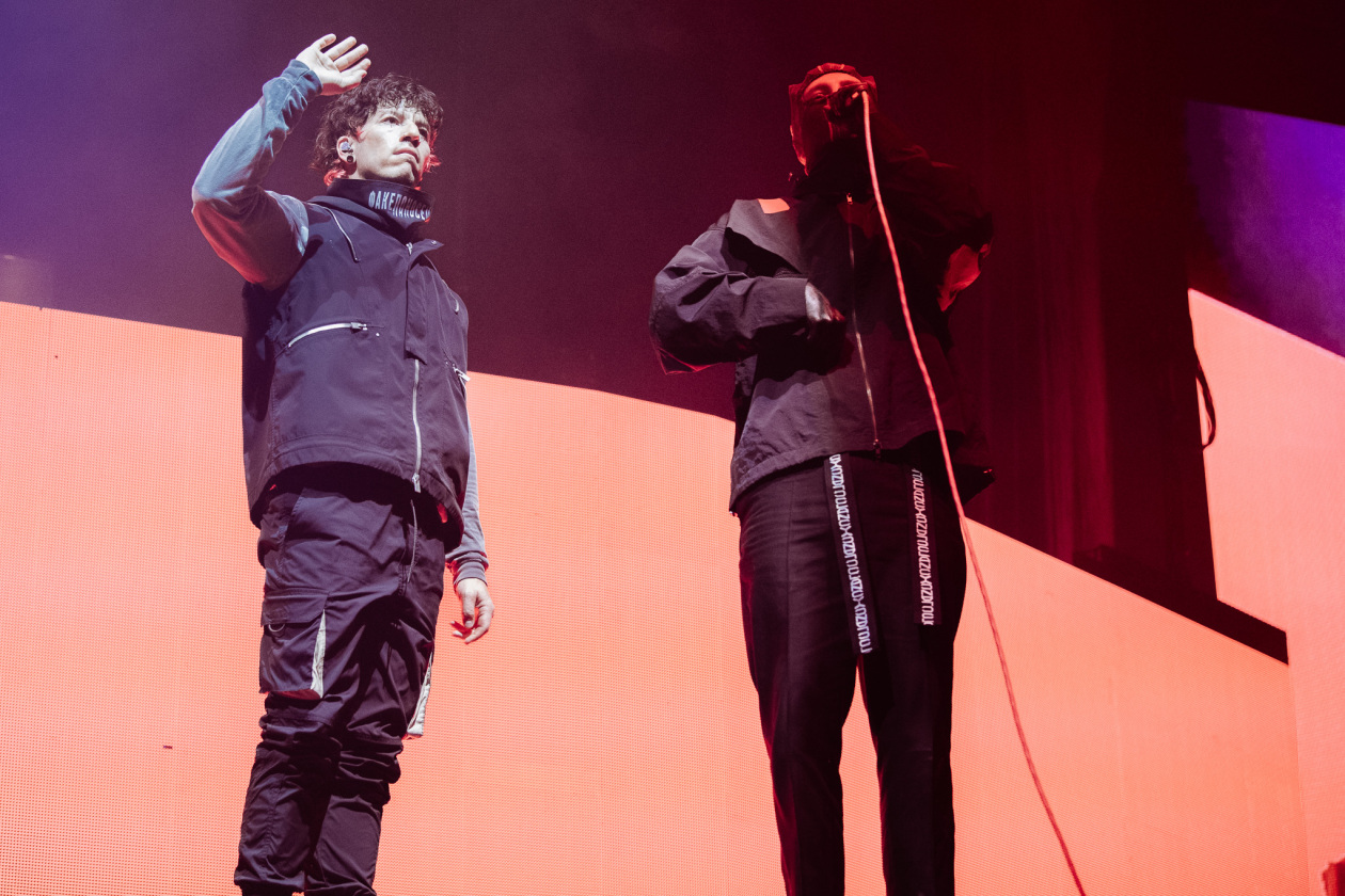 Twenty One Pilots – Tyler Joseph und Josh Dun liefern ein Gesamtkunstwerk aus Klang, Licht und Intimität. – 21 Pilots.