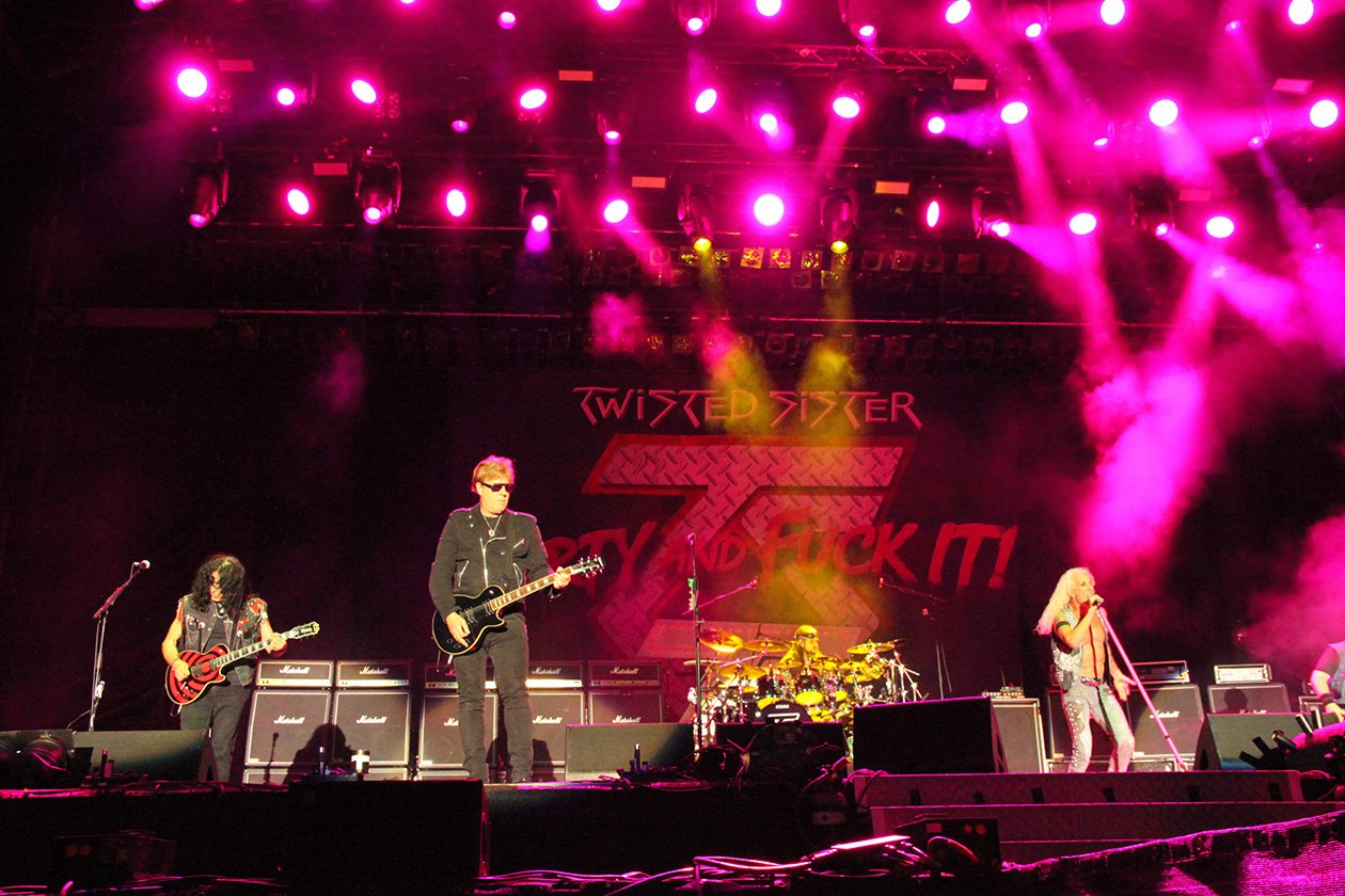 Twisted Sister – Twisted Sister.