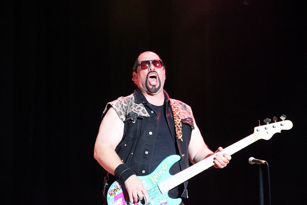 Twisted Sister – Mark Mendoza