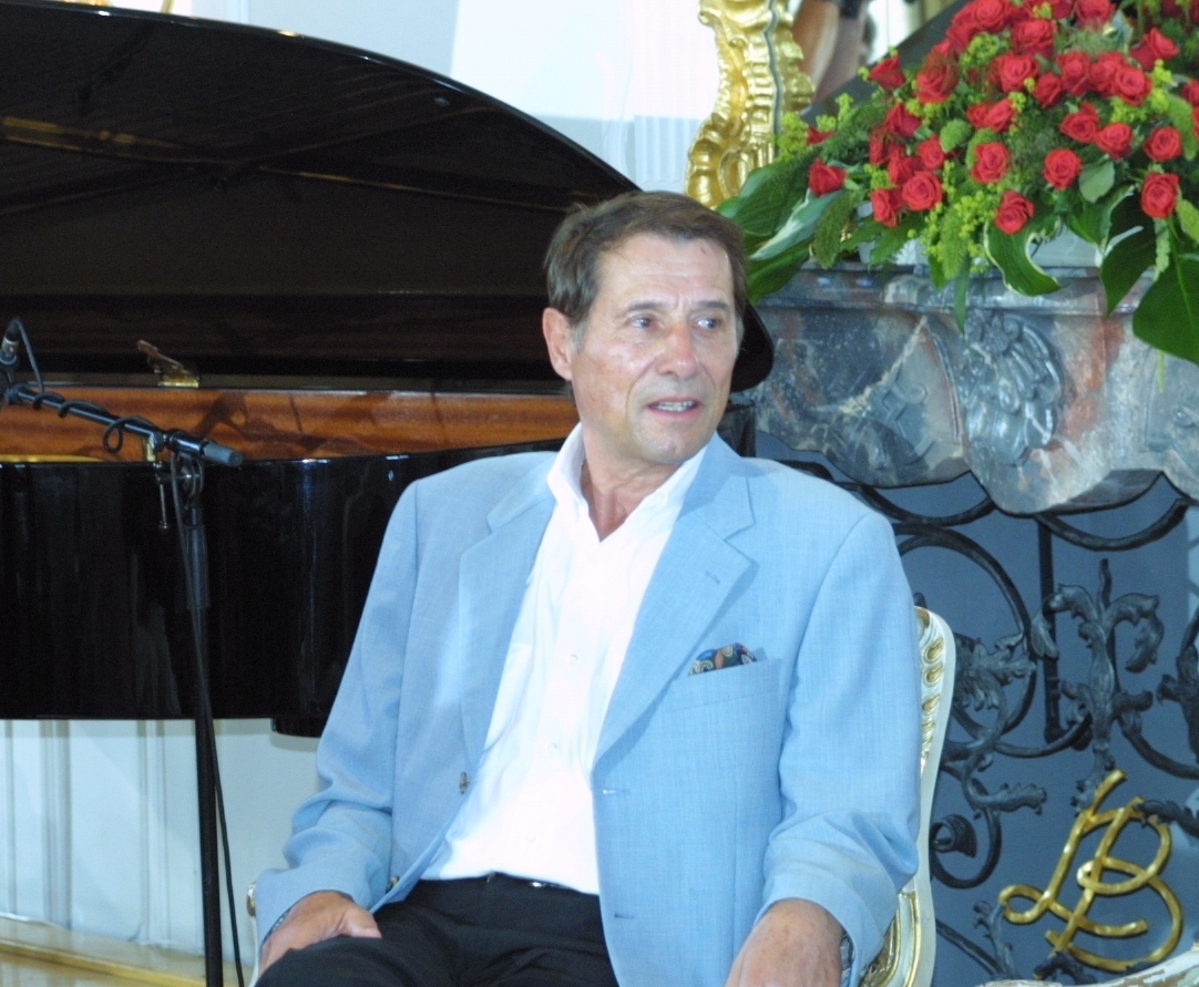 Udo Jürgens 2003 auf der Mainau. – Udo Jürgens auf der Mainau