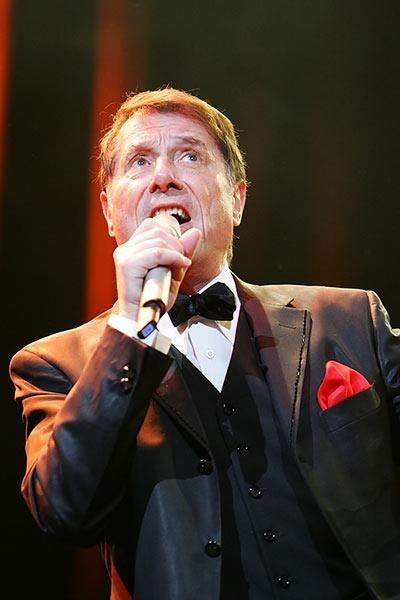 Udo Jürgens – Gebt's dem Mann am Klavier endlich a frisches Bier... – 