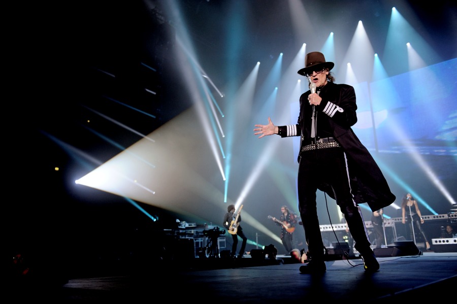 Udo Lindenberg – Der Panikpräsident rockt die Republik. Der Wahnsinn in 40 Bildern! – ...von den alten Dingern wie Wozu sind Kriege da? und dem...