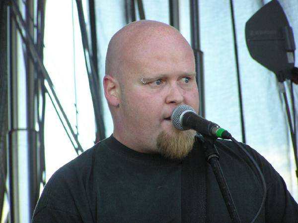 Undertow – Joschi und Co. machen dicke Backen. – 
