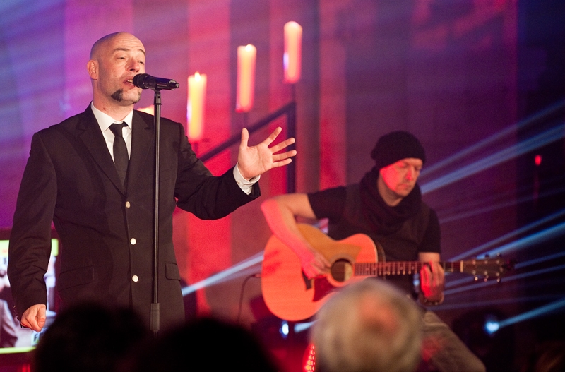Der Graf ganz intim dort, wo einst "Der Name Der Rose" gedreht wurde. – Unheilig in der Basilika.